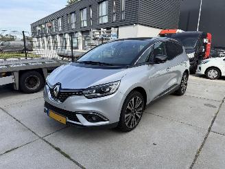Coche accidentado Renault Grand-scenic 1.3TCe Initiale Paris 7P - AUTOMAAT - PANO - CLIMA - CAMERA 2019/7