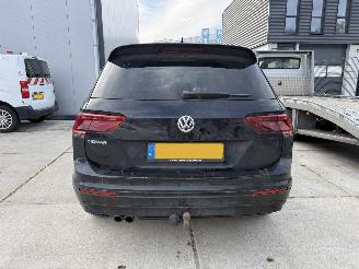 Volkswagen Tiguan 1.5 TSI ACT Highline Business R PANO - CAMERA - VIRTUAL picture 7