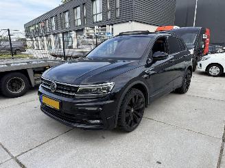Avarii autoturisme Volkswagen Tiguan 1.5 TSI ACT Highline Business R PANO - CAMERA - VIRTUAL 2020/3