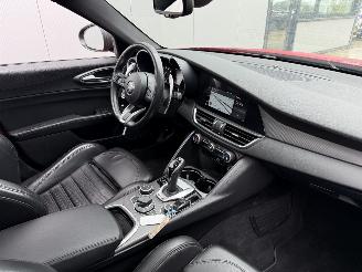 Alfa Romeo Giulia 2.0 T GME AWD VELOCE 4-PANO-CAMERA-LEDER-NAVI -206 KW picture 6