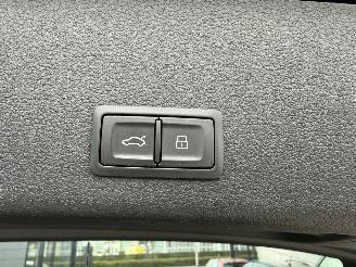 Audi E-tron 55Quatro 95 kWh 360 CAMERA-NAVI-LEDER-PANO-408 PK picture 11