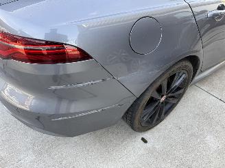 Jaguar XE 2.0 P250 R-Dynamic Black -AUTOMAAT-PDC-LEDER-CAMERA-NAVI picture 16