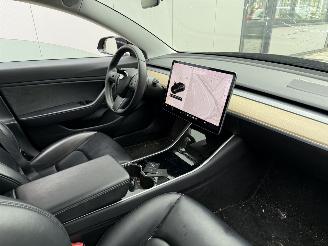 Tesla Model 3 LONG RANGE RWD 75 kWh -CAMERA-NAVI-PANO-LEDER picture 6