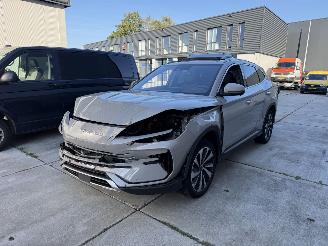 Voiture accidenté BYD Seal U 1.5 DM-i FWD PEHV Boost PANO - 360 CAMERA - KEYLESS - HUD 2025/6