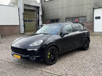 škoda osobní automobily Porsche Cayenne 3.0 S E-HYBRID Platinum Edition Orgineel Nederlandse Auto NAP! Pano Bose 2016/12