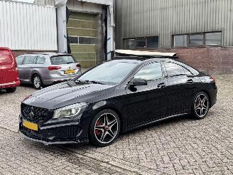 uszkodzony samochody osobowe Mercedes Cla-klasse 250 AMG Pakket Pano Harman Kardon 2013/5