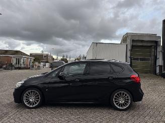 BMW 2-serie 220D 190Pk Automaat M-Pakket Pano Harman Kardon Head-Up Geen Schade picture 3