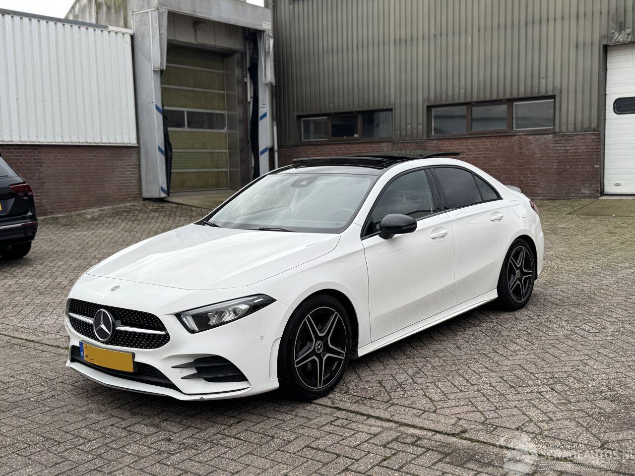 Mercedes A-klasse 200 163Pk Automaat AMG Pakket Pano Launch Edition Premium