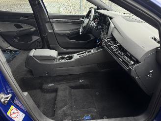 Volkswagen Golf 2.0 TSI R 320Pk 4Motion Pano Harman Kardon Head-Up picture 10