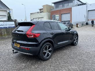 Volvo XC40 2.0 T4 AWD Momentum Pro Nap Nederlandse Auto picture 5