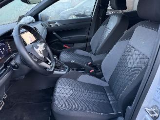 Volkswagen Polo 1.0 TSI DSG R-Line NAP Nederlandse Auto Virtual Cockpit picture 9