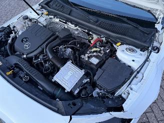 Mercedes A-klasse A200 AMG Pakket NAP Nederlandse Auto Sfeerverlichting picture 13