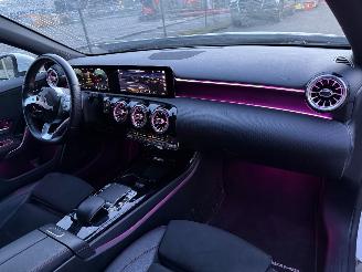 Mercedes A-klasse A200 AMG Pakket NAP Nederlandse Auto Sfeerverlichting picture 9