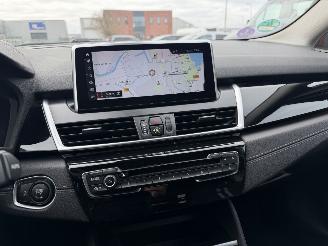 BMW 2-serie 218i 7Persoons Automaat Executive Edition NAP Nederlandse Auto picture 10