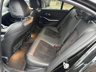 BMW 3-serie 320i Xdrive High Executive M-Pakket picture 11