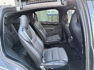 Tesla Model X 75D Base 6Persoons picture 14