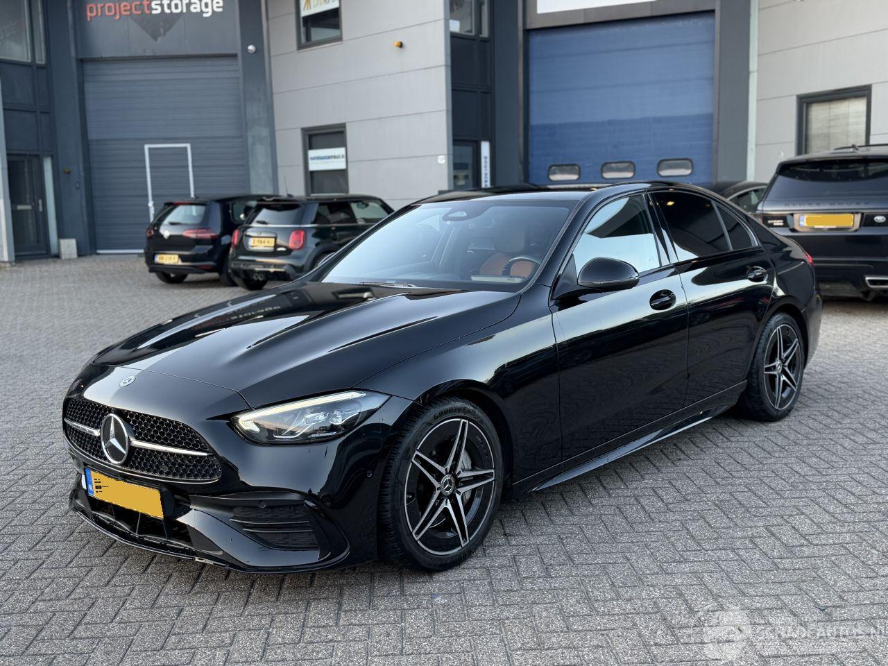 Mercedes C-klasse 180 AMG Pakket NAP Nederlandse Auto Sfeerverlichting