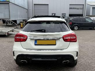 Mercedes GLA 200 AMG Pakket NAP Nederlandse Auto! Pano picture 5
