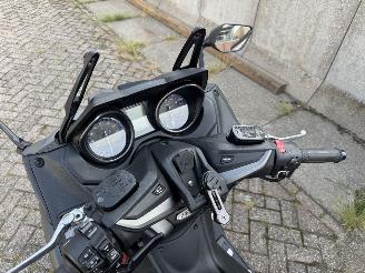 Yamaha  TMAX 560 Tech Max ABS Orgineel Nederlands picture 8