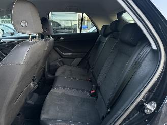 Volkswagen T-Roc 1.5 TSI DSG Life picture 14