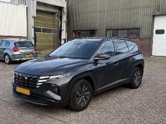 Vaurioauto  passenger cars Hyundai Tucson 1.6 T-GDI MHEV Comfort 2022/9