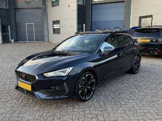uszkodzony samochody osobowe Cupra Leon 1.4 e-Hybrid VZ Bussines Pano Nap Nederlandse Auto! 2022/9