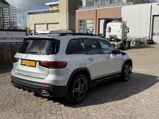 Voiture accidenté Mercedes GLB 180 AMG Pakket 7Persoons Pano Sfeerverlichting Memory 2021/11