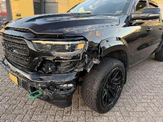 Dodge Ram 5.7 V8 4x4 Crew Cab Limited Pano Harman Kardon Head-Up picture 19