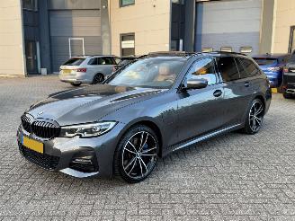 Unfallwagen BMW 3-serie 330e Edrive Edition M-Pakket NAP Nederlandse Auto! Pano 2020/1