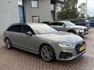 Damaged car Audi A4 Avant 35 TDi S-Line Virtual 2020/11