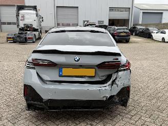 BMW 5-serie 520i M-Pakket Individual Bowers&Wilkins picture 5