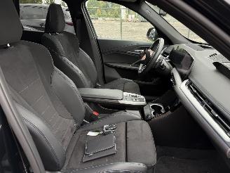BMW X1 XDRIVE25E M-Pakket NAP Nederlandse Auto Pano Sfeerverlichting 360Camera Head-Up picture 14