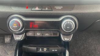 Kia Stonic Stonic (YB), SUV, 2017 1.4 MPI 16V picture 24