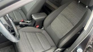 Kia Stonic Stonic (YB), SUV, 2017 1.4 MPI 16V picture 12