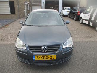 Volkswagen Polo 1.2 TRENDLINE 5 DEURS AIRCO picture 3