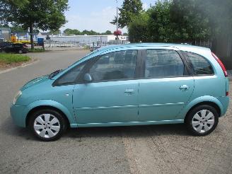 Opel Meriva 1.6I-16V COSMO picture 2