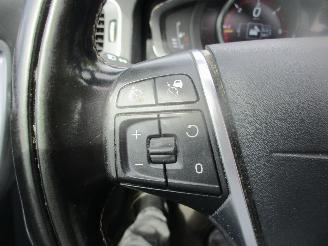 Volvo V-60 2.4 D6 AWD PLUG-IN HYBRID R-DESIGN picture 24