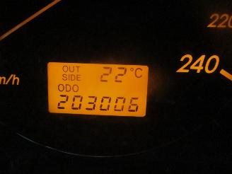 Toyota Avensis 2.0 VVTI EXECUTIVE CLIMA LEDER SEDAN picture 17