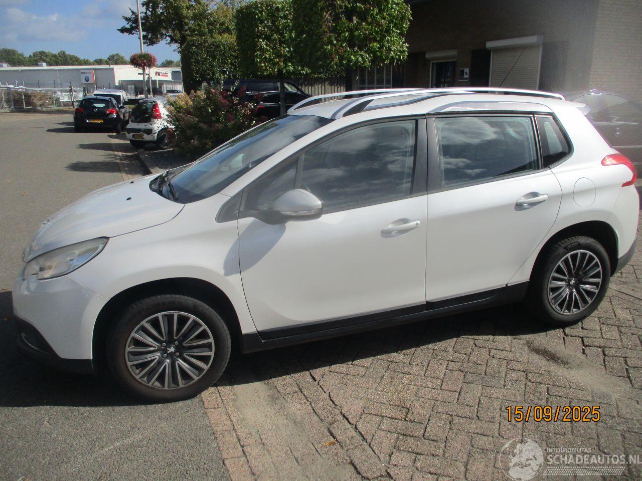 Peugeot 2008 1.6 VTI ACTIVE