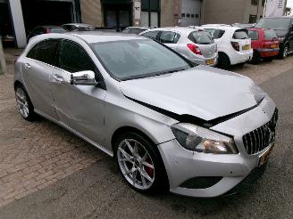 Mercedes A-klasse 180 AMBITION AIRCO NAVI picture 4
