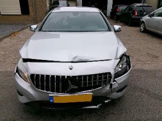 Mercedes A-klasse 180 AMBITION AIRCO NAVI picture 3
