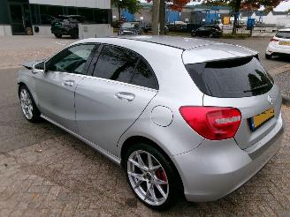 Mercedes A-klasse 180 AMBITION AIRCO NAVI picture 8