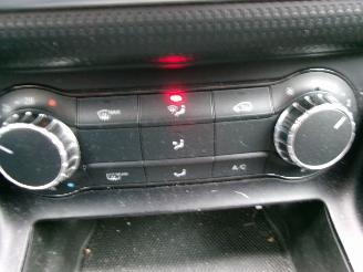 Mercedes A-klasse 180 AMBITION AIRCO NAVI picture 16
