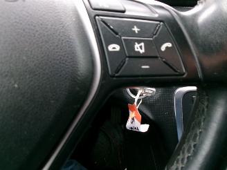 Mercedes A-klasse 180 AMBITION AIRCO NAVI picture 19