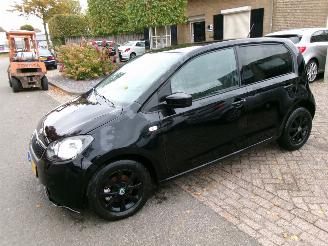 krockskadad bil auto Skoda Citigo 1.0 GREEN FRESH AIRCO 5 DEURS 2016/10