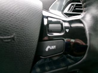 Peugeot 308 1.2 PURETECH GT-LINE CLIMA NAVI PANO picture 24