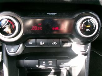 Kia Picanto . CVVT GT-LINE CLIMA NAVI LEDER picture 17