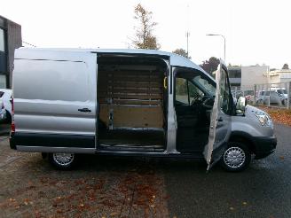 Ford Transit TDCI  L2 H2 3 PERSOONS AIRCO picture 7