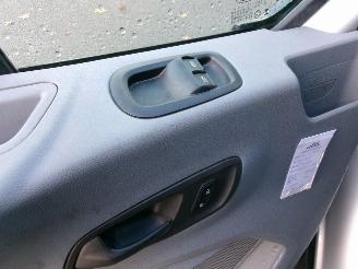 Ford Transit TDCI  L2 H2 3 PERSOONS AIRCO picture 14
