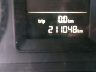 Volkswagen Caddy 1.6 TDI AIRCO NAVI picture 16